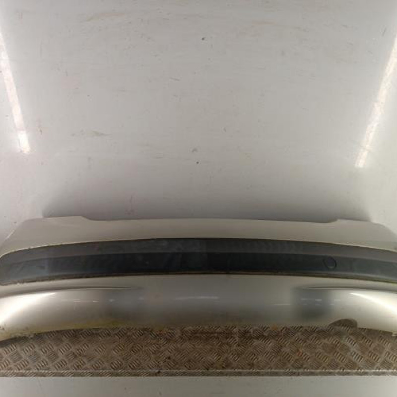 Pare choc arriere PEUGEOT 207