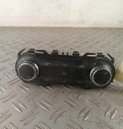 Commande chauffage MERCEDES CLASSE A 176 Photo n°1