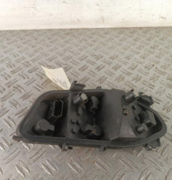 Platine feu arriere droit RENAULT CLIO 3 Photo n°3