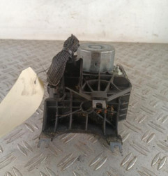 Bloc ABS (freins anti-blocage) MERCEDES CLASSE A 176