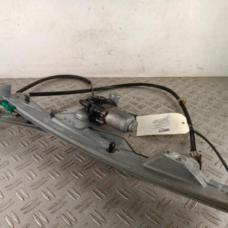 Leve vitre electrique avant droit RENAULT CLIO 3 Photo n°1