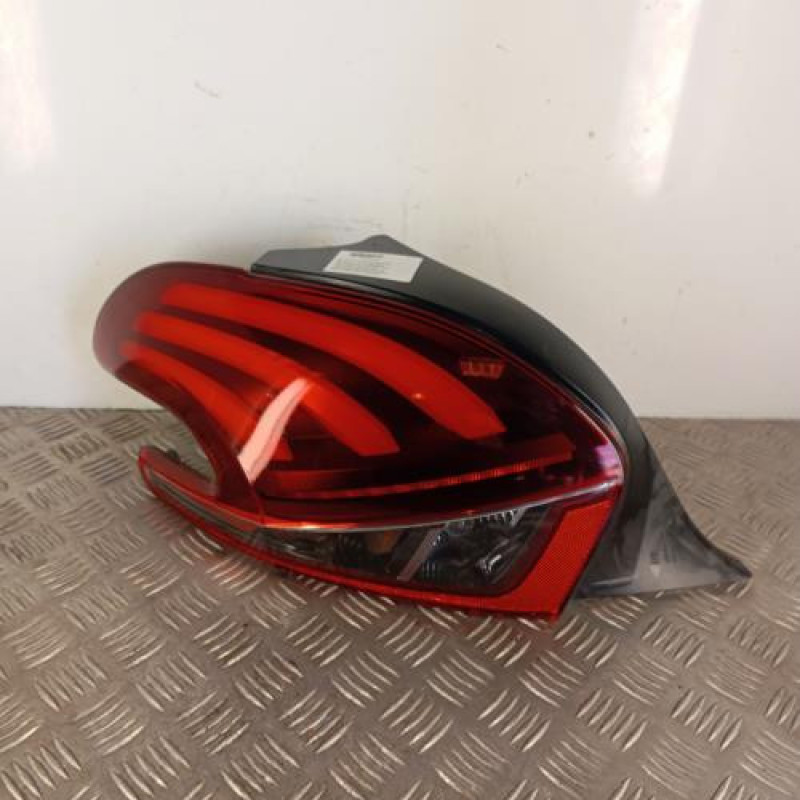 Feu arriere principal gauche (feux) PEUGEOT 208 1