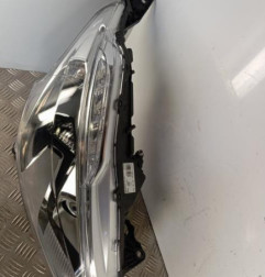 Optique avant principal droit (feux)(phare) PEUGEOT 208 1