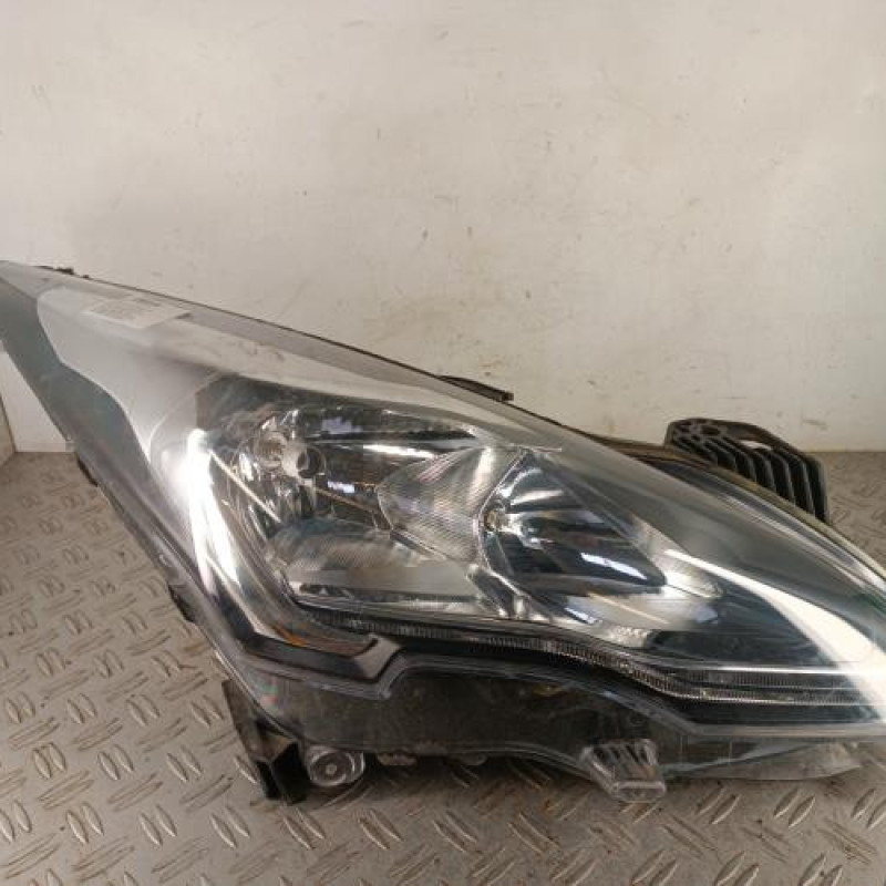 Optique avant principal droit (feux)(phare) PEUGEOT 3008 1