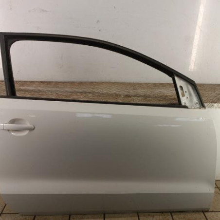 Porte avant droit VOLKSWAGEN POLO 5 Photo n°1