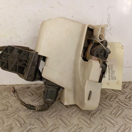 Serrure avant gauche VOLKSWAGEN PASSAT 4