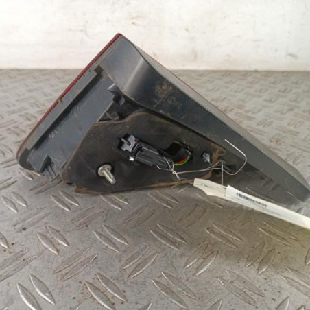 Feu arriere secondaire droit (feux) PEUGEOT 3008 1