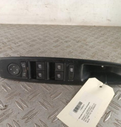 Interrupteur de leve vitre avant gauche RENAULT GRAND SCENIC 3 Photo n°1