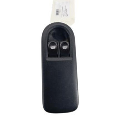 Interrupteur de leve vitre avant gauche RENAULT CLIO 3 Photo n°1