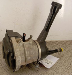 Pompe de direction PEUGEOT 308 1 SW