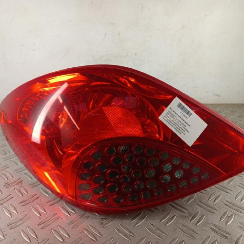 Feu arriere principal gauche (feux) PEUGEOT 207
