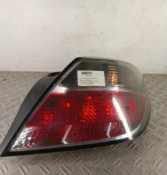 Feu arriere principal droit (feux) OPEL ASTRA H Photo n°1