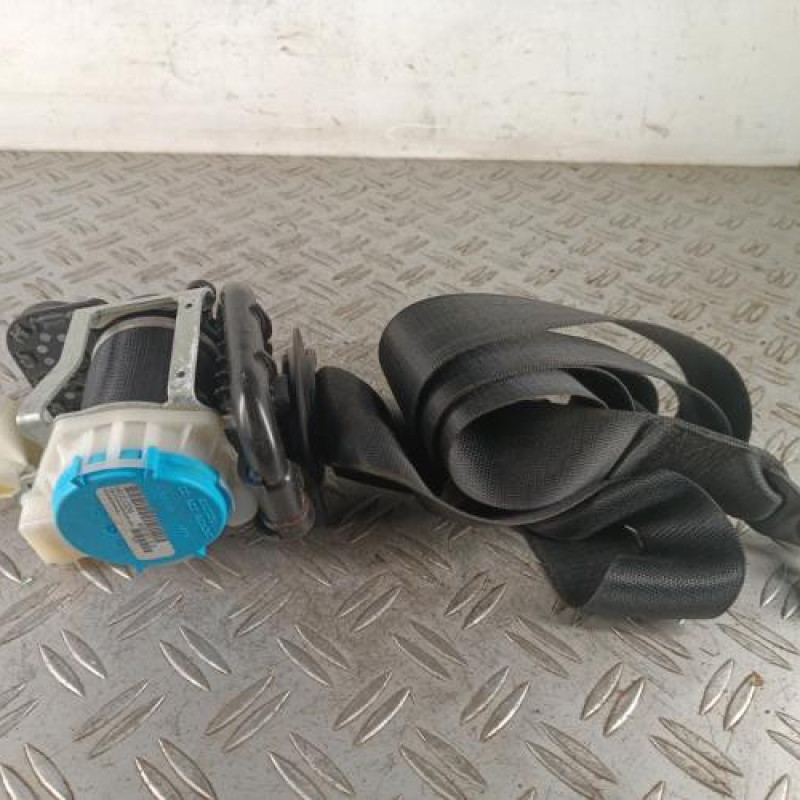 Ceinture avant gauche MERCEDES CLASSE A 176 Ceinture avant gauche MERCEDES CLASSE A 176