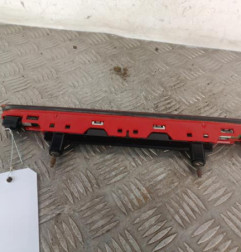 Feu arriere stop central PEUGEOT 3008 1