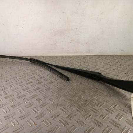 Bras essuie glace avant gauche MERCEDES CLASSE A 176