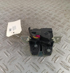 Serrure de hayon MERCEDES CLASSE A 176 Photo n°1