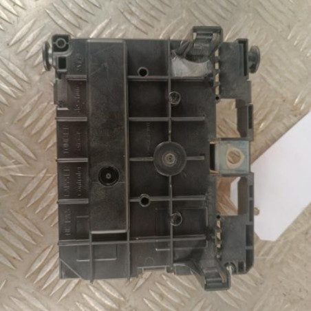 Boitier servitude moteur (BSM) PEUGEOT 3008 1