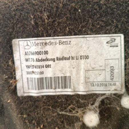 Pare boue arriere gauche MERCEDES CLASSE A 176