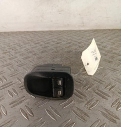 Interrupteur de leve vitre avant gauche PEUGEOT 206 Photo n°1