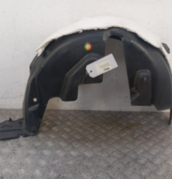 Pare boue arriere gauche PEUGEOT 208 2