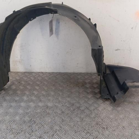 Pare boue avant gauche TOYOTA COROLLA VERSO 2 Photo n°1