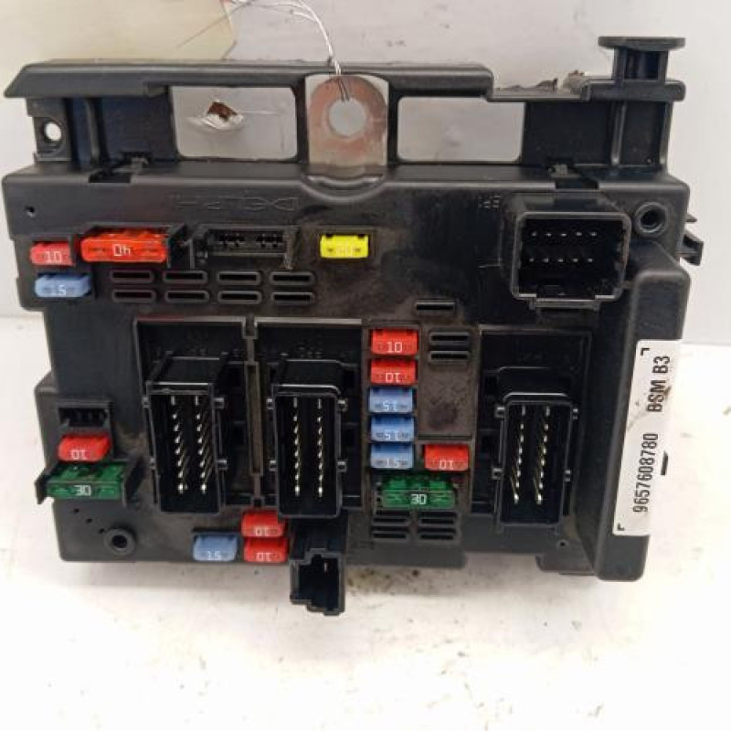 Boitier servitude moteur (BSM) PEUGEOT 206+