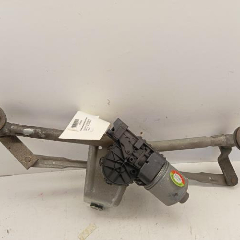 Moteur essuie glace arriere PEUGEOT 206+
