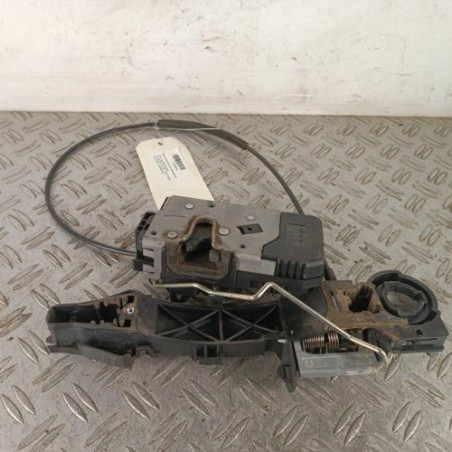 Serrure de porte de coffre gauche FIAT TALENTO