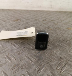 Interrupteur de leve vitre arriere gauche MERCEDES CLASSE A 176 Photo n°1