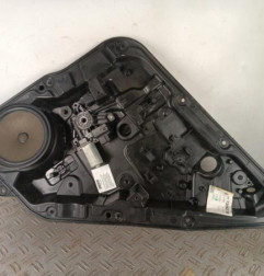Leve vitre electrique arriere droit MERCEDES CLASSE A 176 Photo n°1