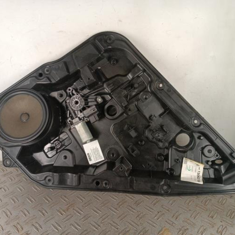 Leve vitre electrique arriere droit MERCEDES CLASSE A 176
