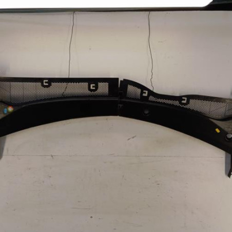 Baie de pare brise PEUGEOT 2008 2