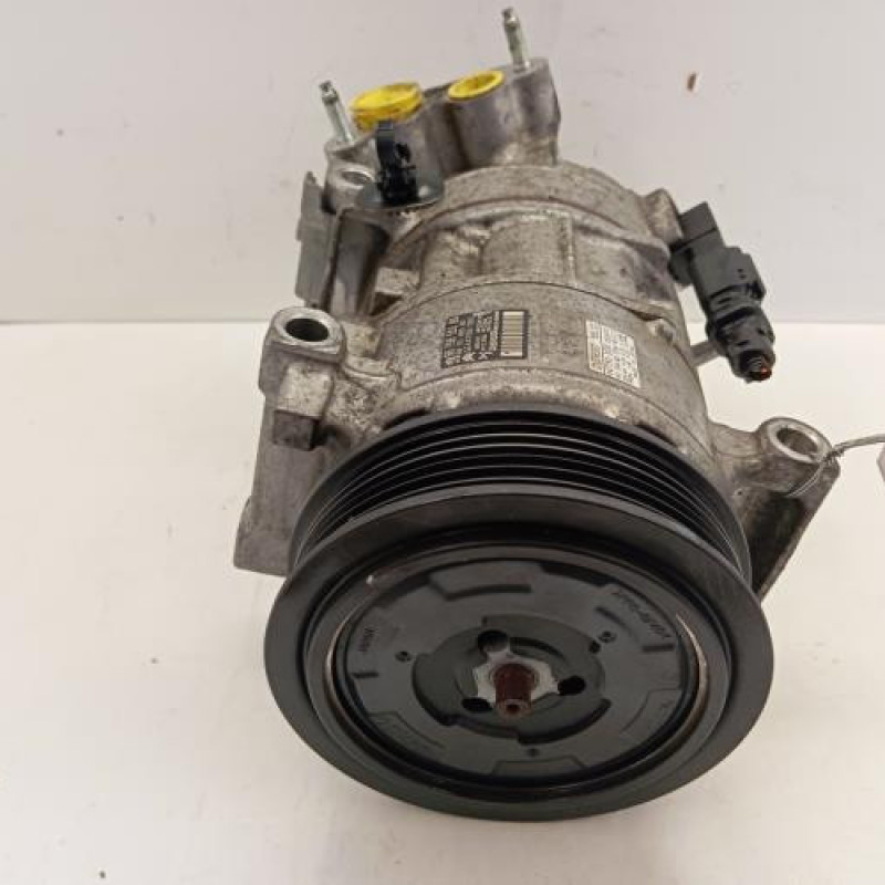 Compresseur clim PEUGEOT 2008 2