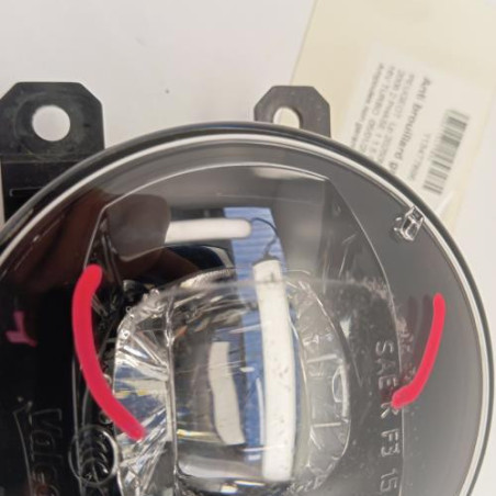 Anti brouillard gauche (feux) PEUGEOT 2008 2