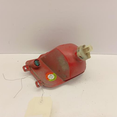 Feu de pare choc arriere gauche PEUGEOT 2008 2