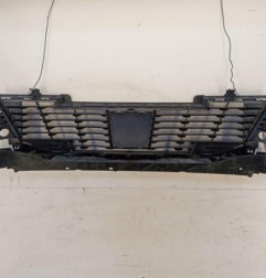 Grille de pare choc PEUGEOT 2008 2