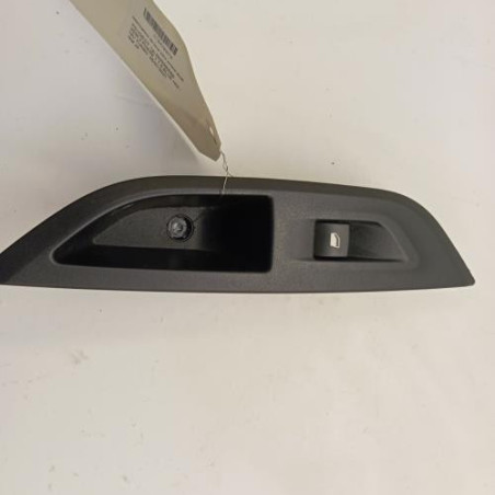 Interrupteur de leve vitre arriere droit PEUGEOT 2008 2 Photo n°1