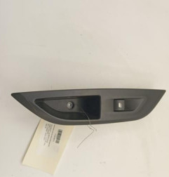 Interrupteur de leve vitre arriere gauche PEUGEOT 2008 2 Photo n°1