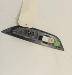 Interrupteur de leve vitre arriere gauche PEUGEOT 2008 2