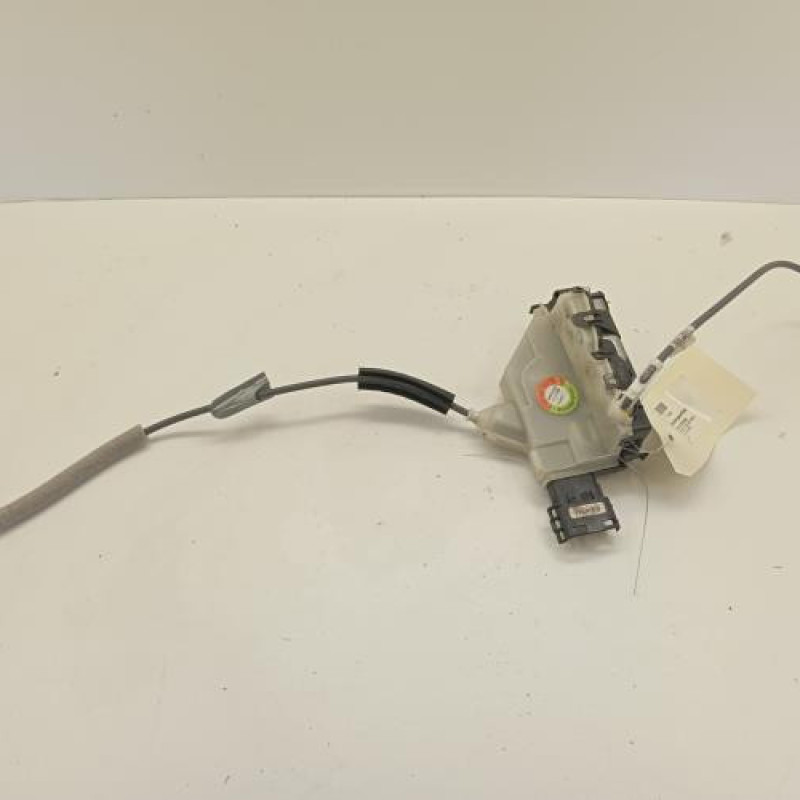 Serrure arriere gauche PEUGEOT 2008 2