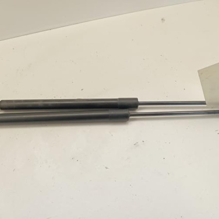 Verin de coffre PEUGEOT 2008 2