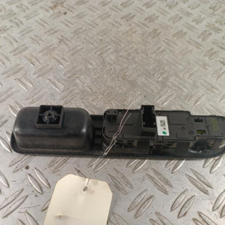 Interrupteur de leve vitre avant gauche PEUGEOT 207