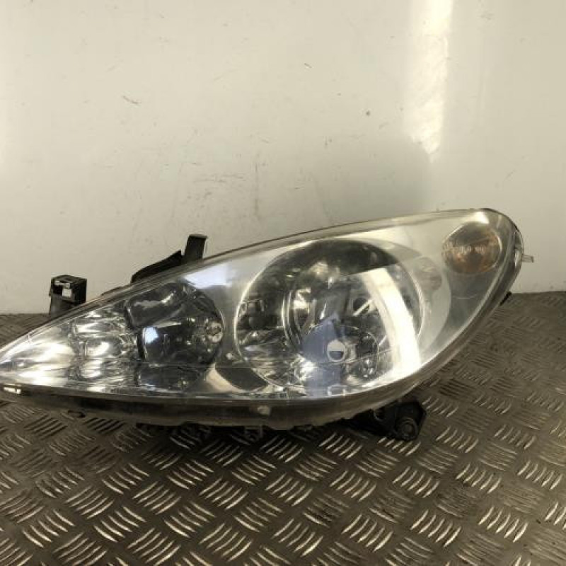 Optique avant principal gauche (feux)(phare) PEUGEOT 307
