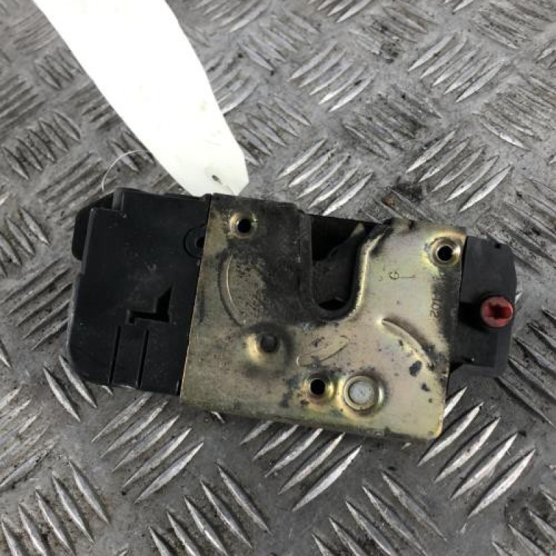 Serrure arriere gauche PEUGEOT 206