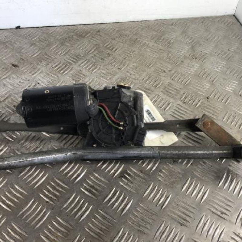 Moteur essuie glace avant PEUGEOT 206 Moteur essuie glace avant PEUGEOT 206
