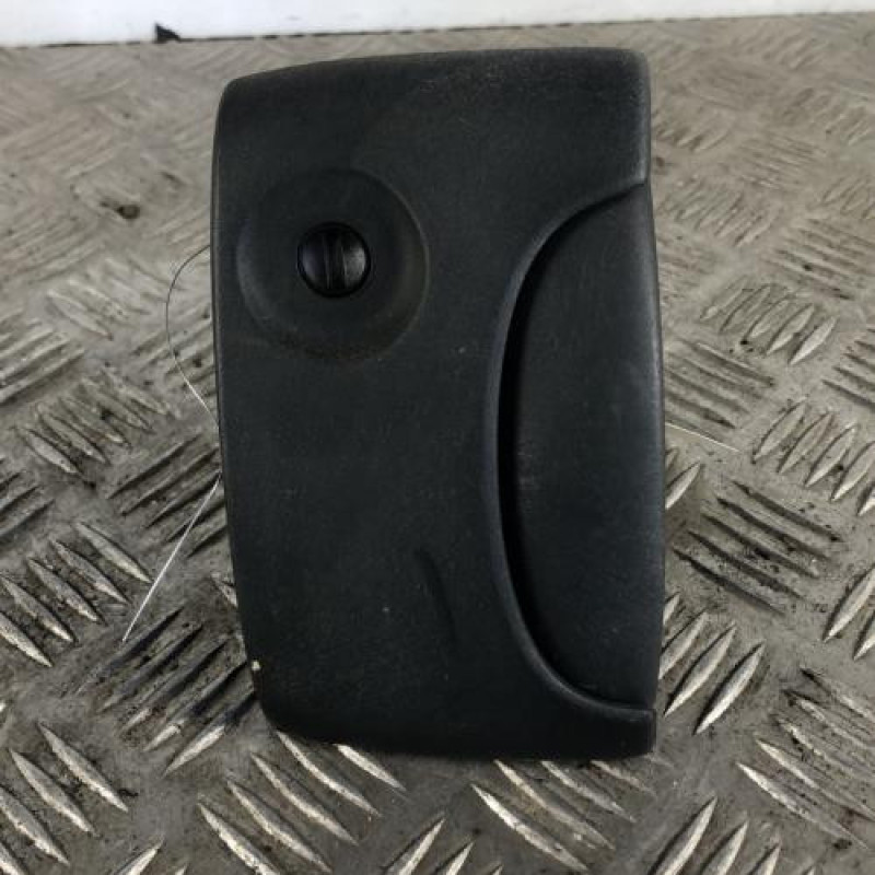 Poignee porte laterale droit RENAULT KANGOO 1