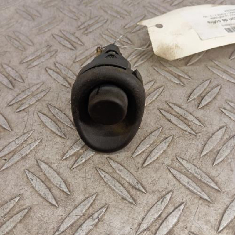 Bouton de coffre RENAULT TWINGO 1
