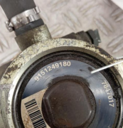 Pompe de direction PEUGEOT PARTNER 1 Photo n°3