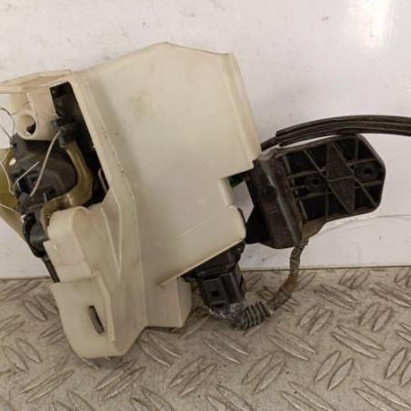 Serrure avant droit VOLKSWAGEN PASSAT 4