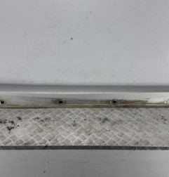 Bas de caisse droit MERCEDES CLASSE A 176 Photo n°1